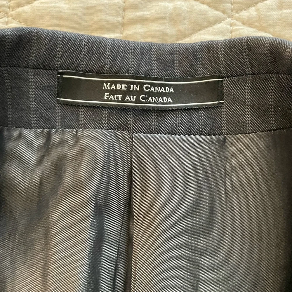 Theory Made in Canada Striped Wool Peak Lapel Jacket in‎ Gray 40 R $595